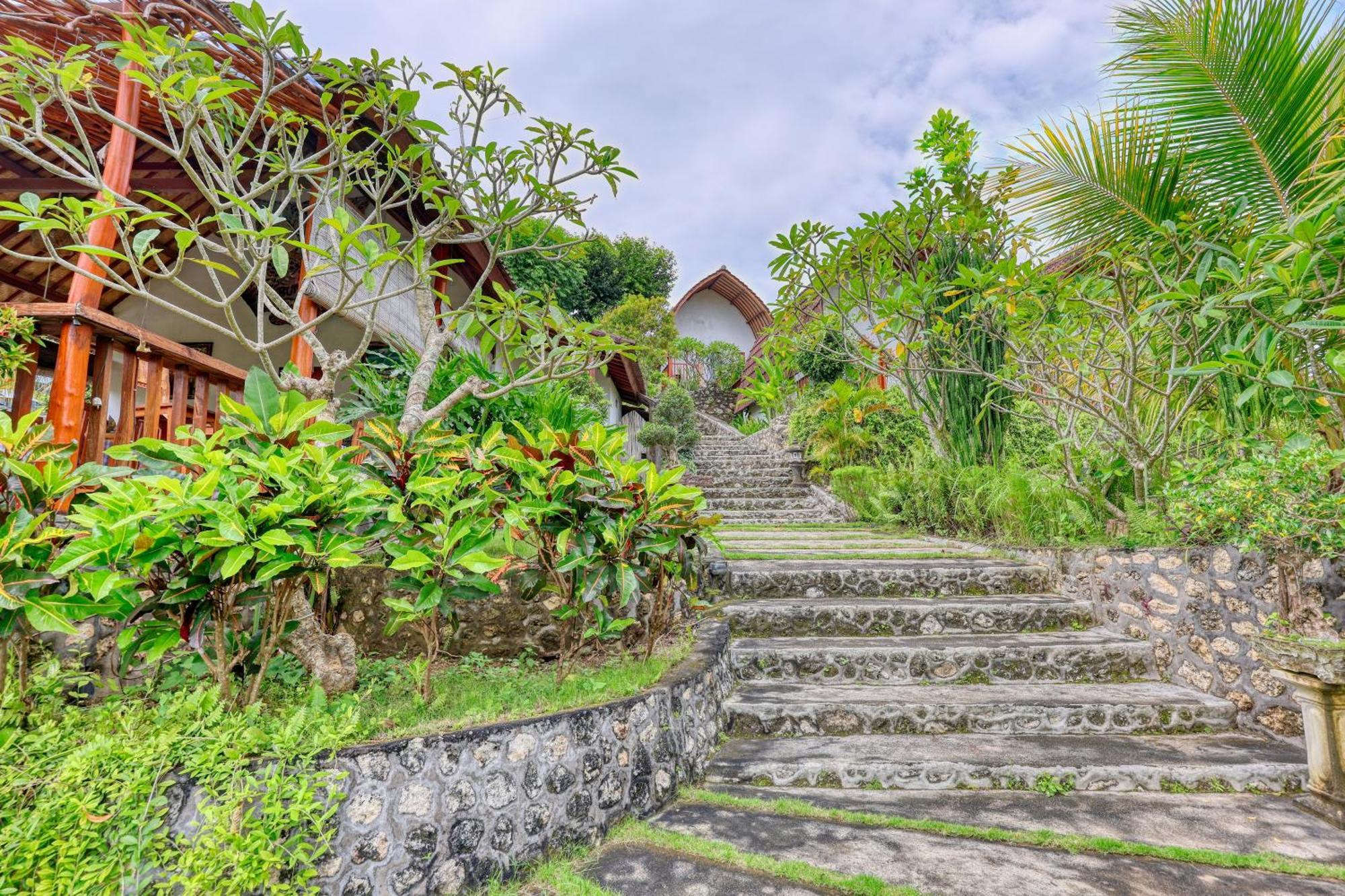 Bagia Bungalows Toyapakeh Exterior photo